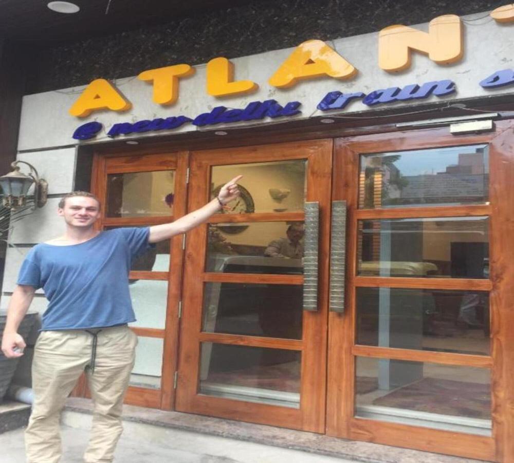 Staybook Hotel Atlanta New Delhi Railway Station Paharganj Luaran gambar