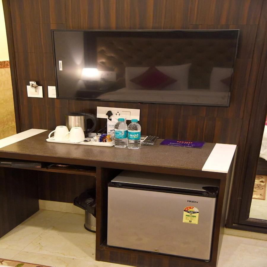Staybook Hotel Atlanta New Delhi Railway Station Paharganj Luaran gambar