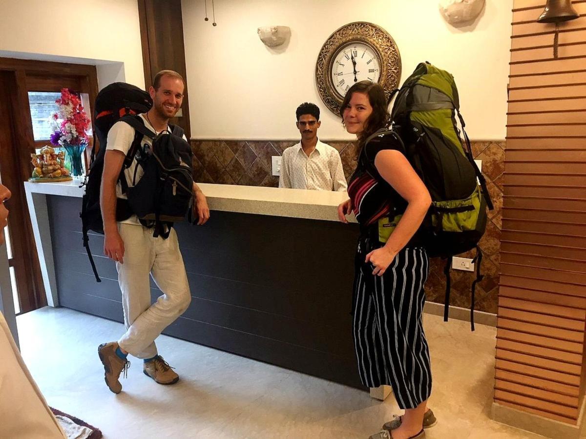 Staybook Hotel Atlanta New Delhi Railway Station Paharganj Luaran gambar
