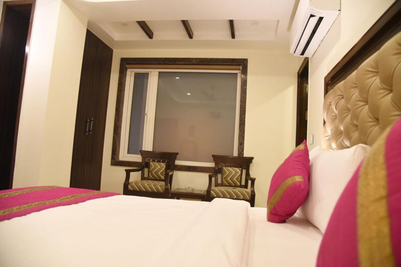 Staybook Hotel Atlanta New Delhi Railway Station Paharganj Luaran gambar
